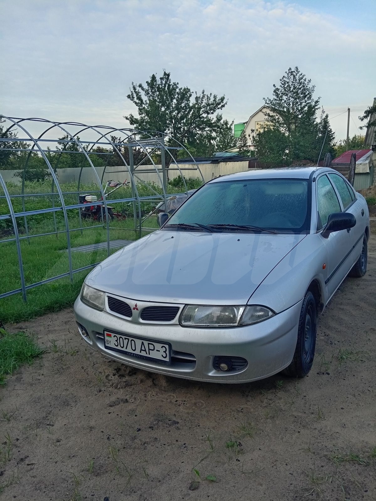 Mitsubishi Carisma I, 1999