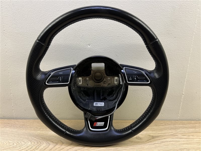 Руль к Audi A5 2012