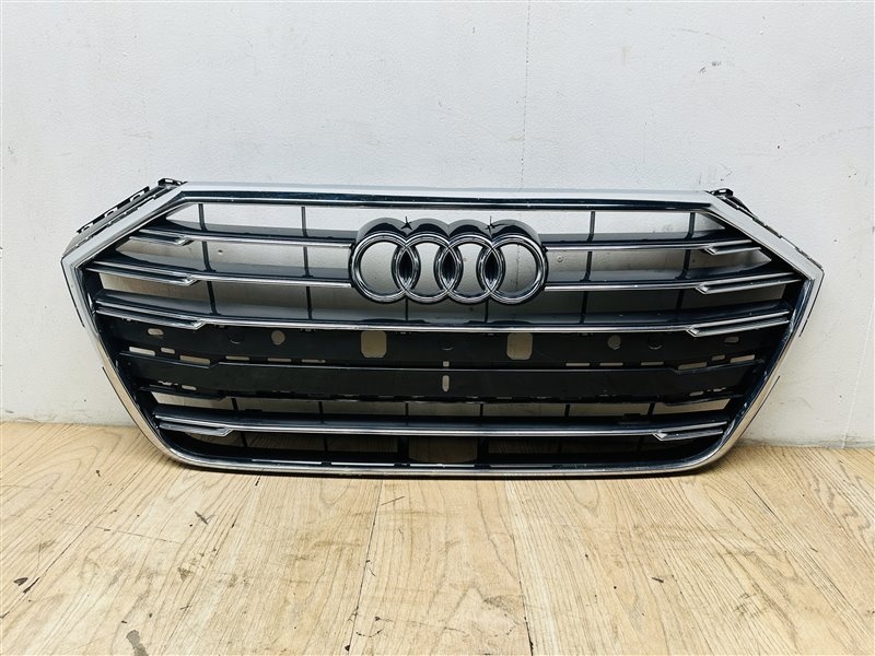 Решетка радиатора к Audi A8 2017