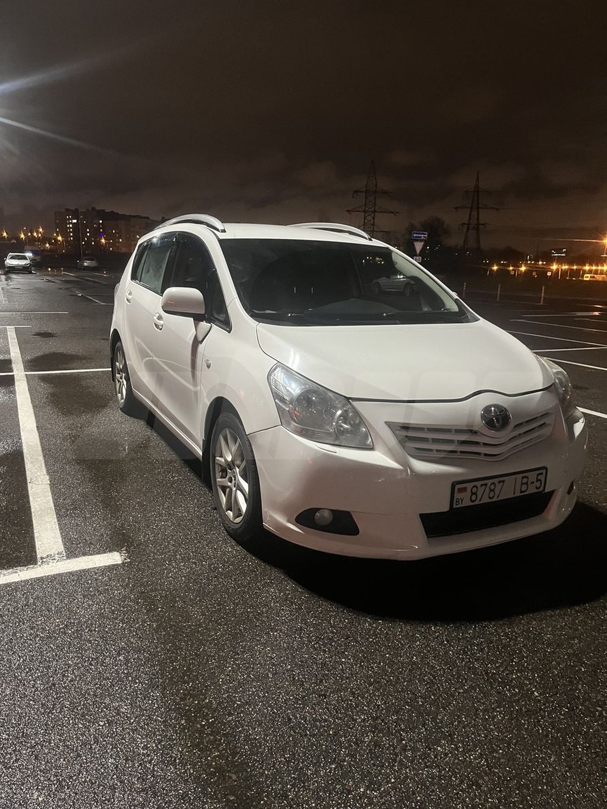 Toyota Verso I, 2010