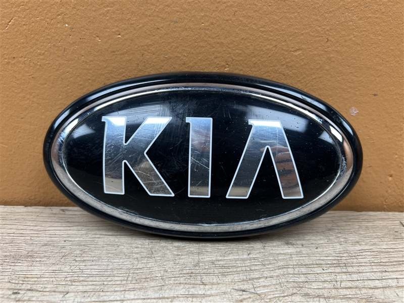 Эмблема к Kia Sorento 2015