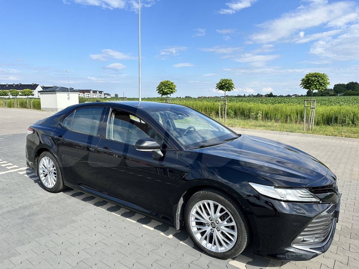 Toyota Camry VIII (XV70), 2018