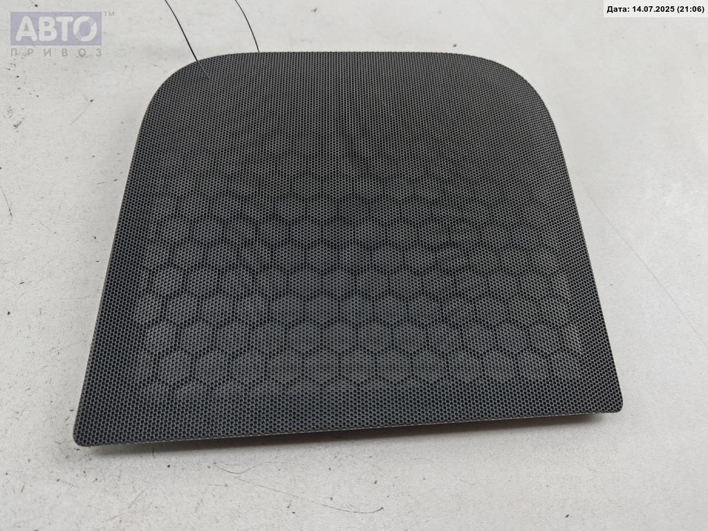 Решетка динамика к Volkswagen Touareg 2009