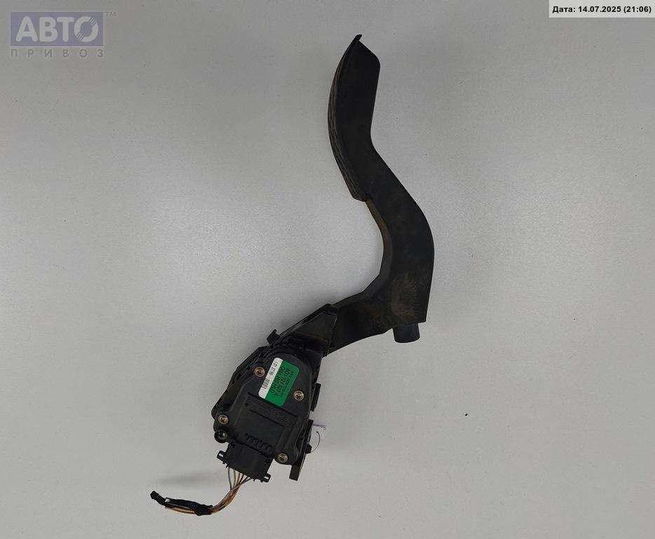 Педаль газа к Audi A4 1999