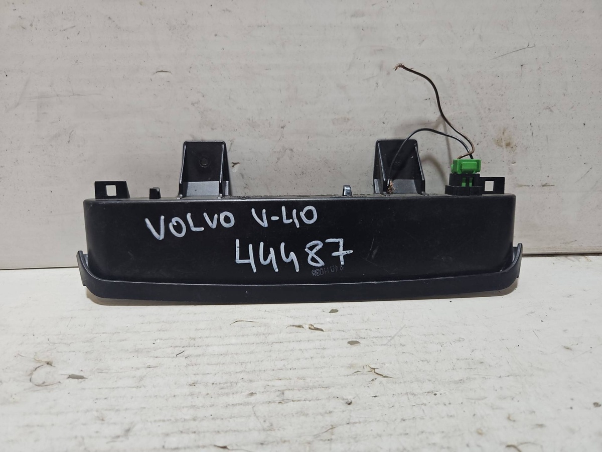 Стоп-сигнал к Volvo V40 2000