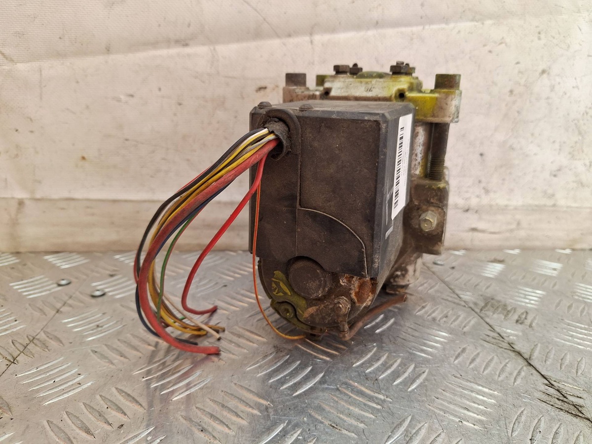 Блок ABS к Audi 100 1994