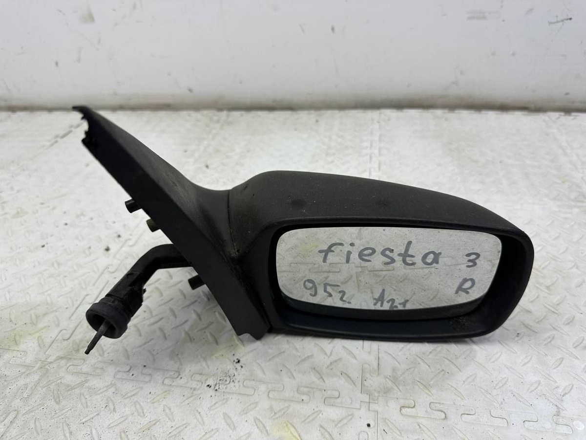 Зеркало наружное левое к Ford Fiesta 1995