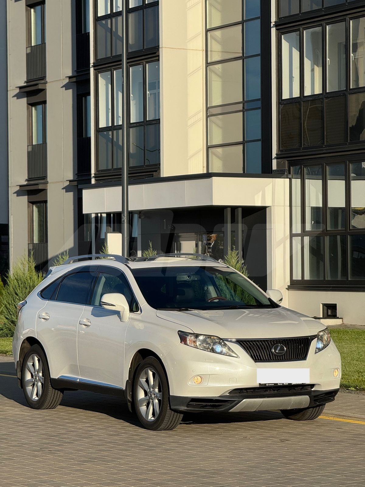 Lexus RX III, 2011
