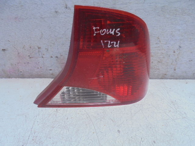 Фонарь задний левый к Ford Focus 2001