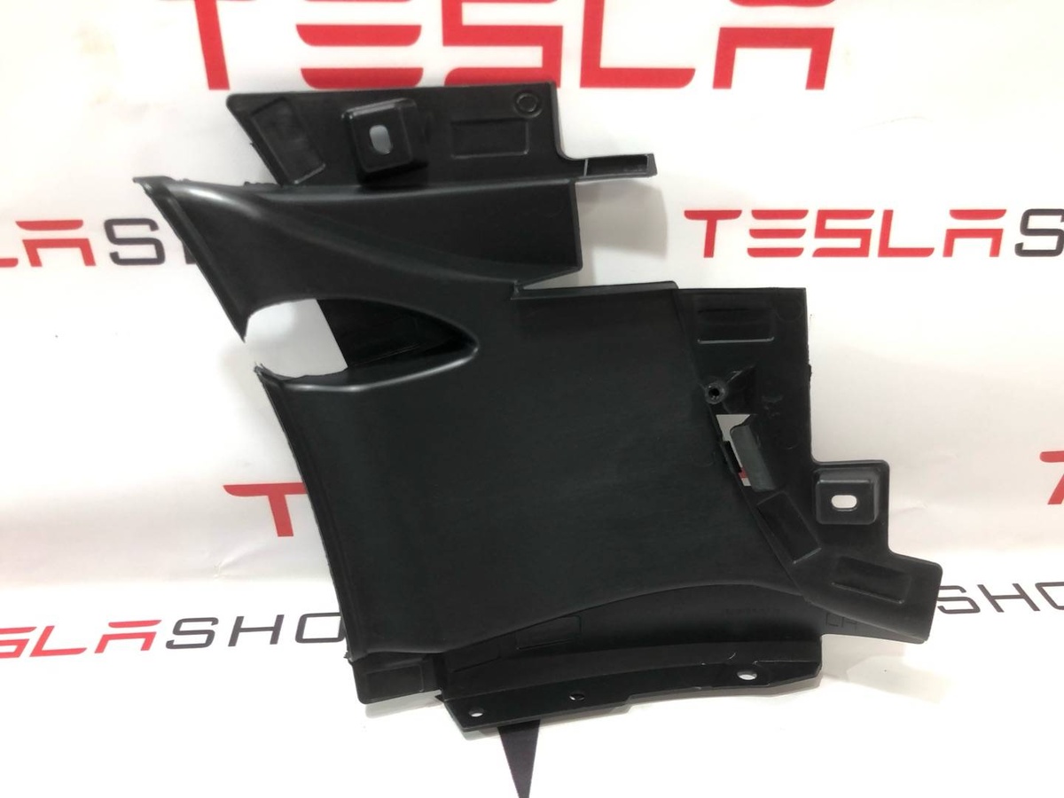 Воздухозаборник к Tesla Model X 2023