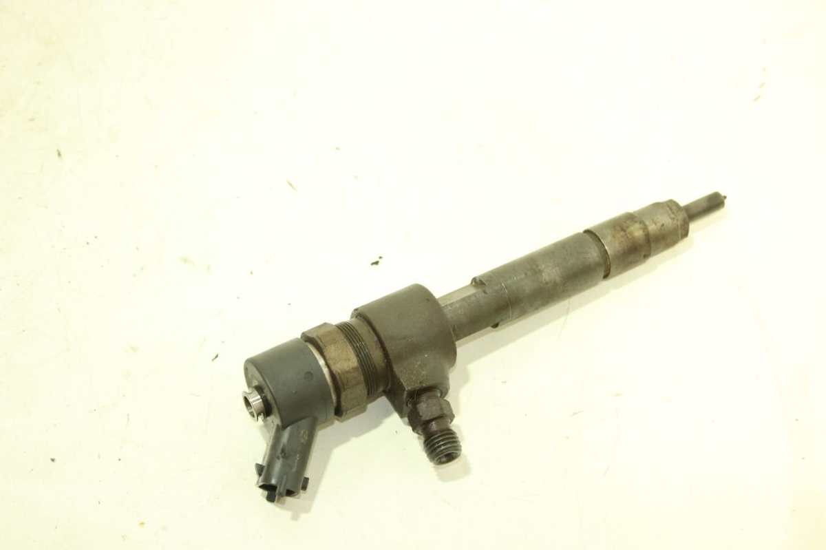Форсунка к Opel Signum 2006