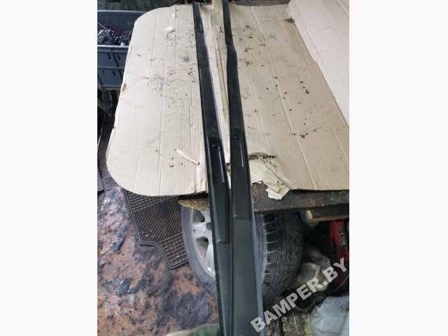 Молдинг крыши к Toyota RAV 4 1998