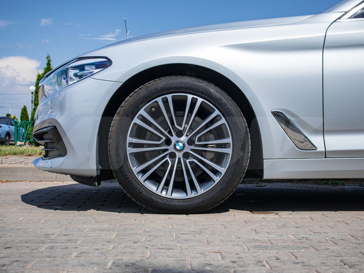 BMW 5 series VII (G30/G31), 2019