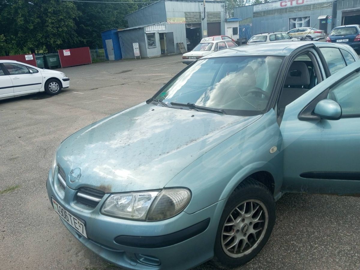 Nissan Almera II (N16), 2001