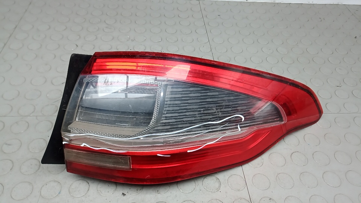 Фонарь задний правый к Ford S-MAX 2012