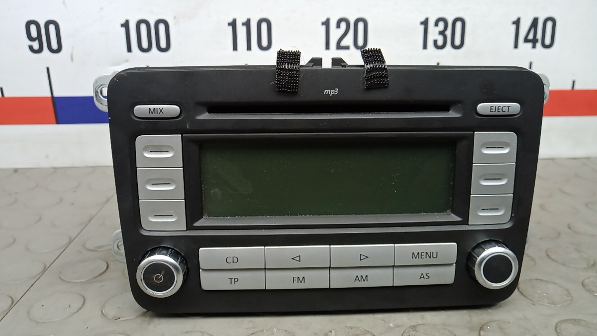 Магнитола к Volkswagen Jetta 2008