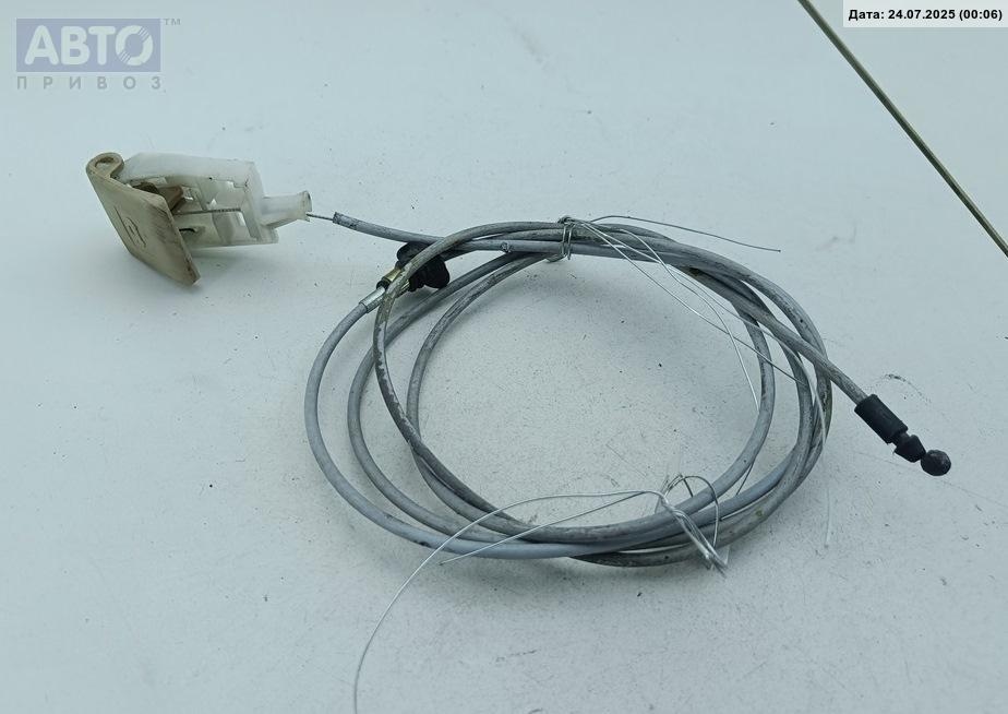 Тросы к Toyota Avensis 2004
