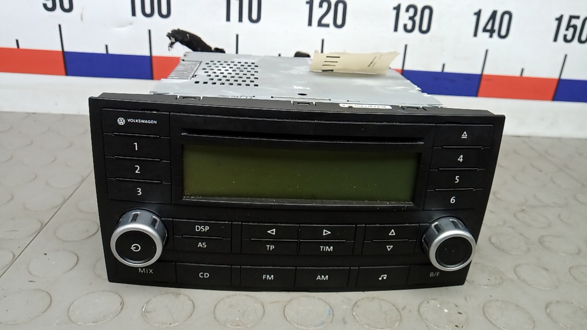 Магнитола к Volkswagen Touareg 2005