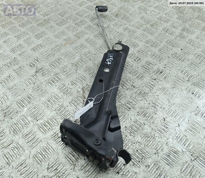 Домкрат к Volvo V70 2005