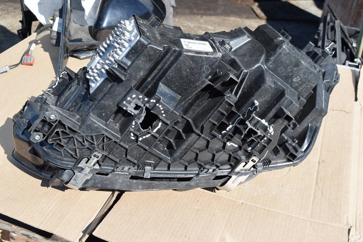 Фара правая к BMW X5 2019
