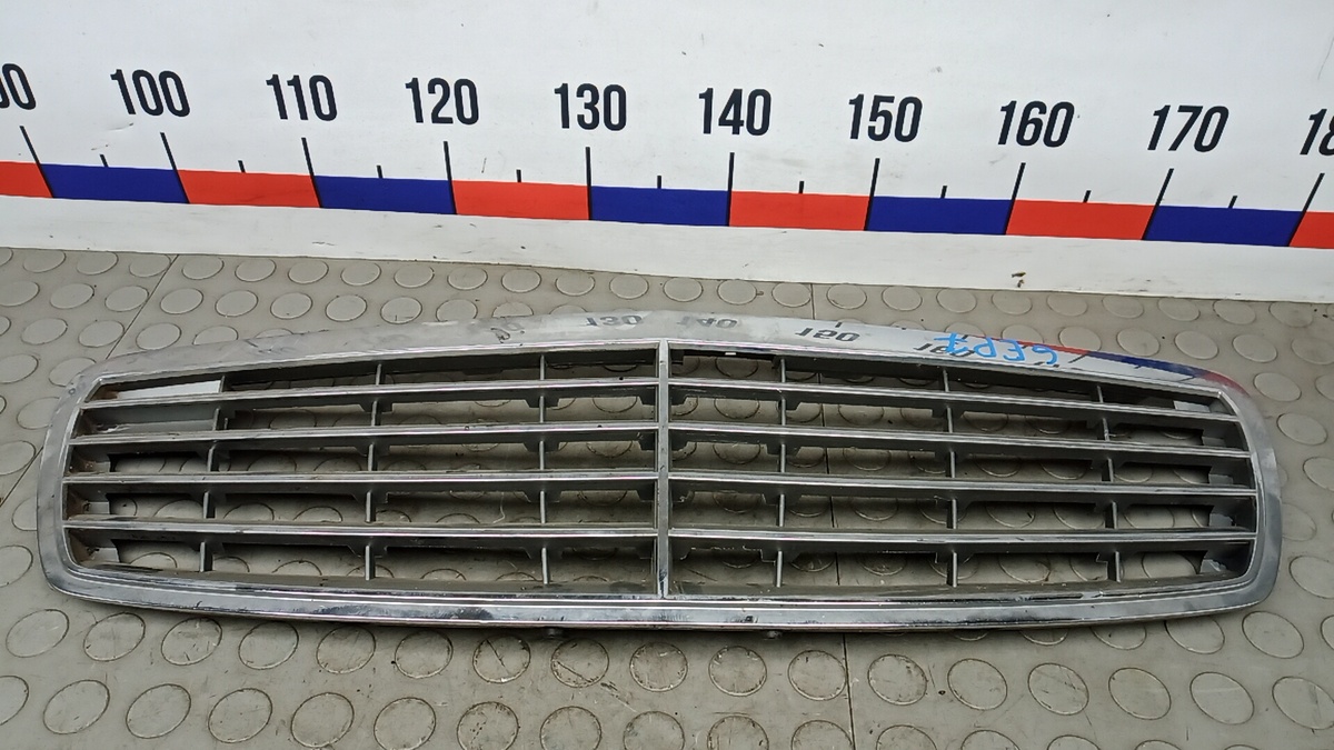 Решетка радиатора к Mercedes-Benz E-klasse 2006