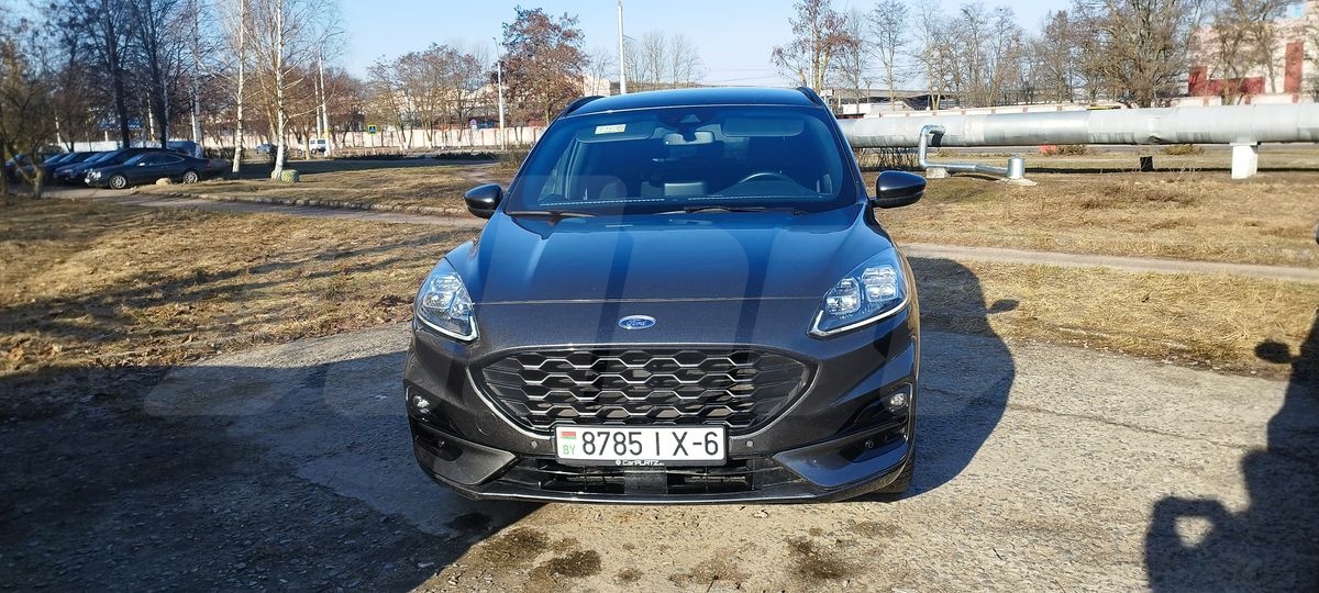 Ford Kuga III, 2020