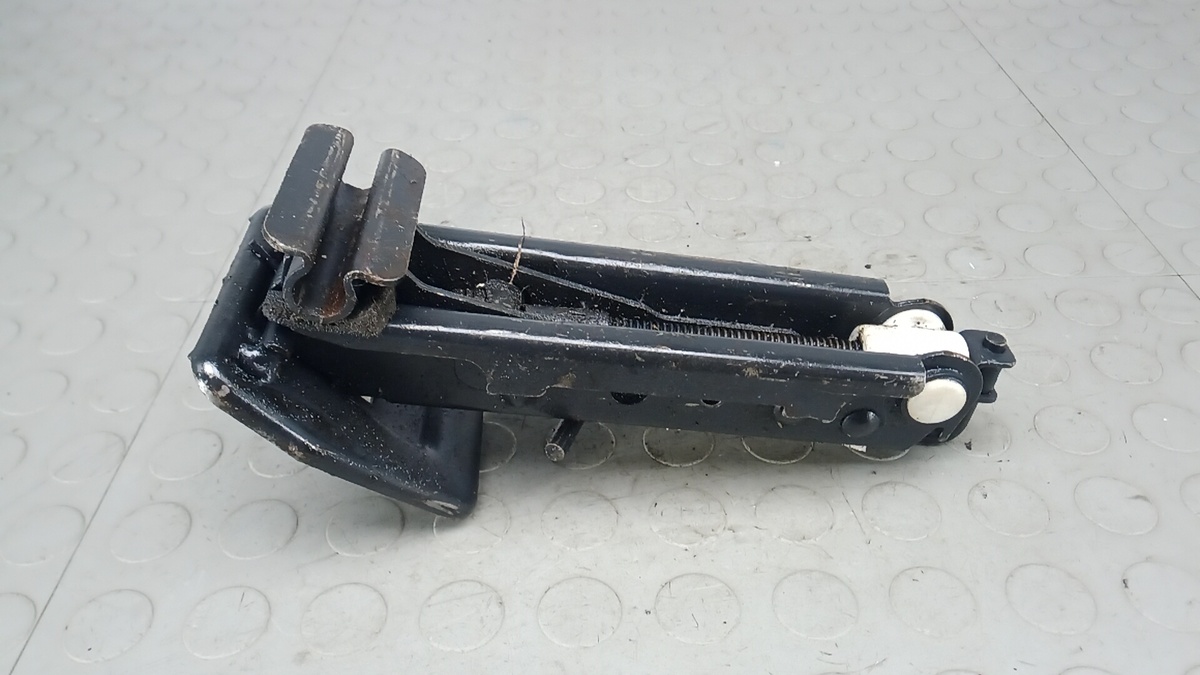 Домкрат к SEAT Ibiza 2009