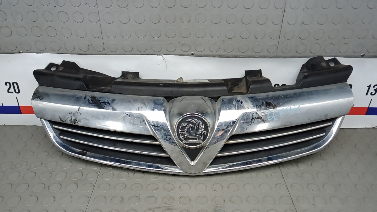 Решетка радиатора к Opel Zafira 2009