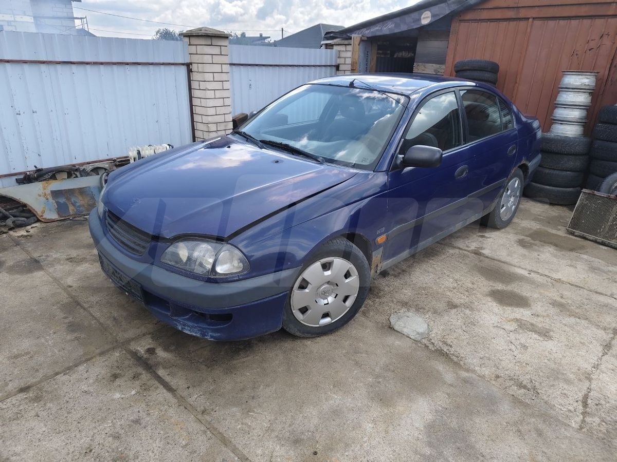 Авто на разбор Toyota Avensis 1999