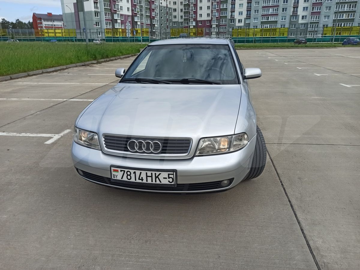 Audi A4 I (B5) Рестайлинг, 2000