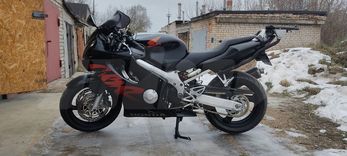 Honda CBR 600F, 2000