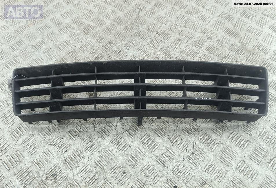 Решетка бампера к Audi A6 1998