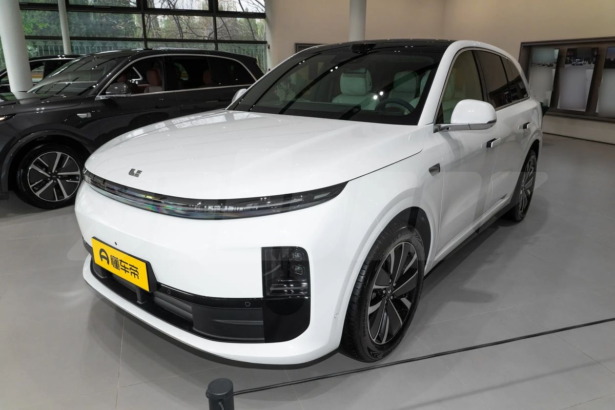 Li Auto L6 I Рестайлинг, 2025