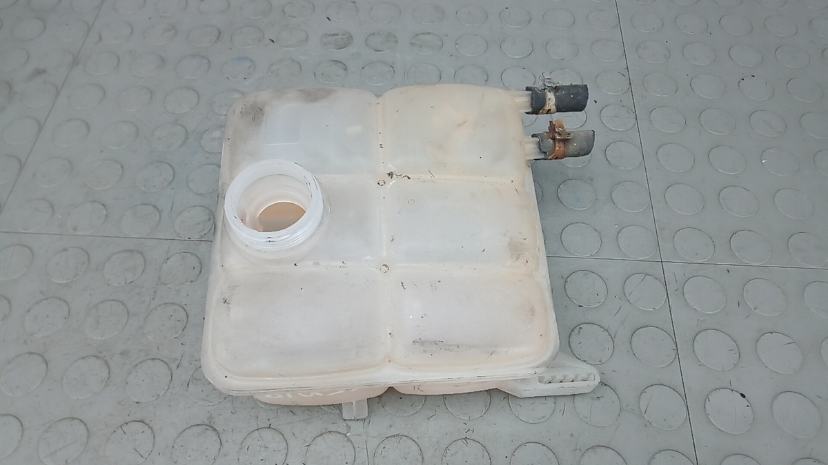 Бачок расширительный к Ford C-MAX 2007