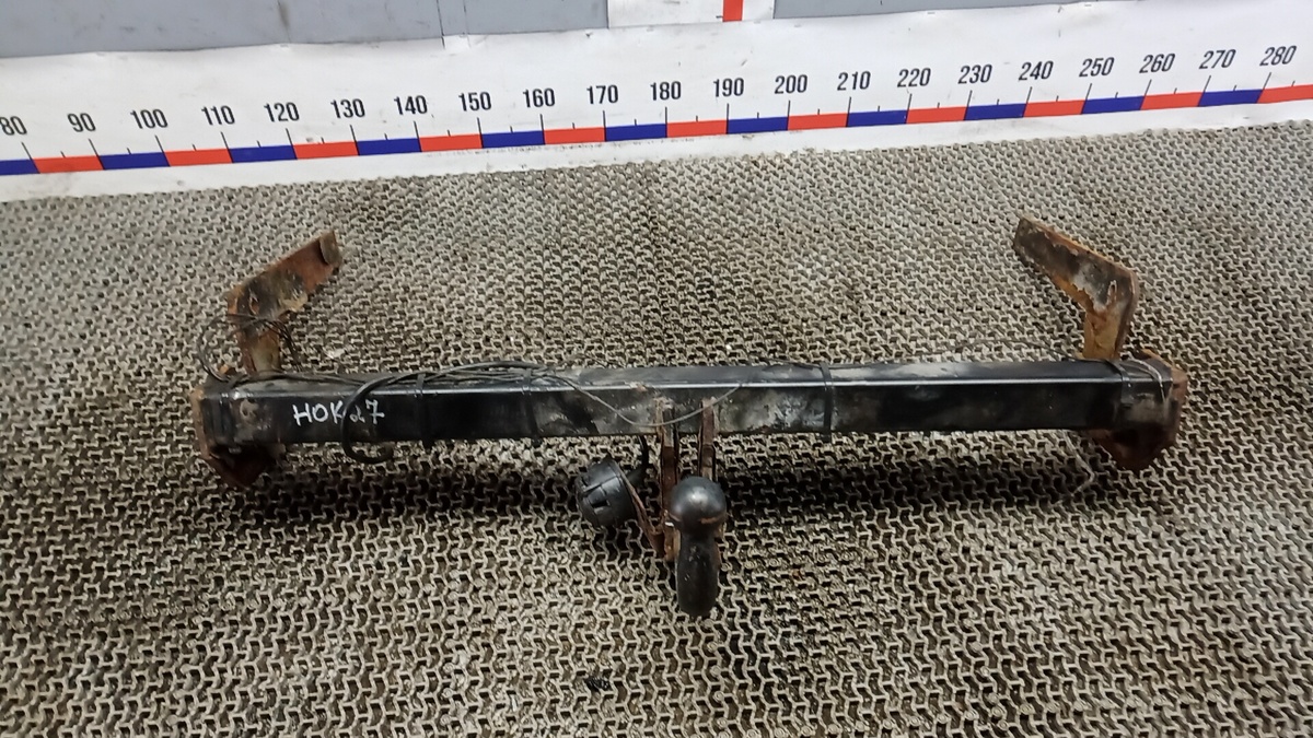 Прицепное устройство (фаркоп) к Ford Kuga 2009