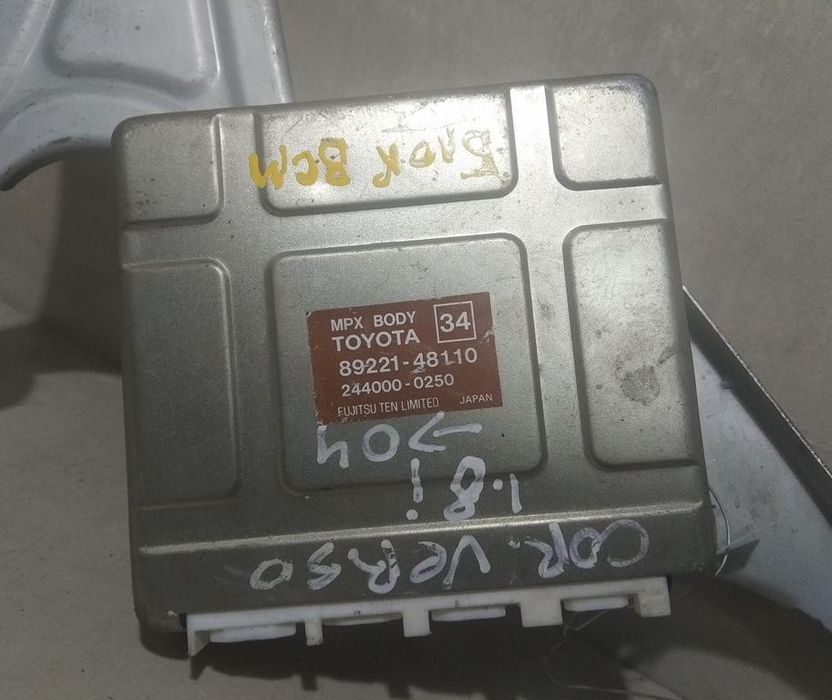Блоки управления мультимедиа к Toyota Corolla Verso 2002