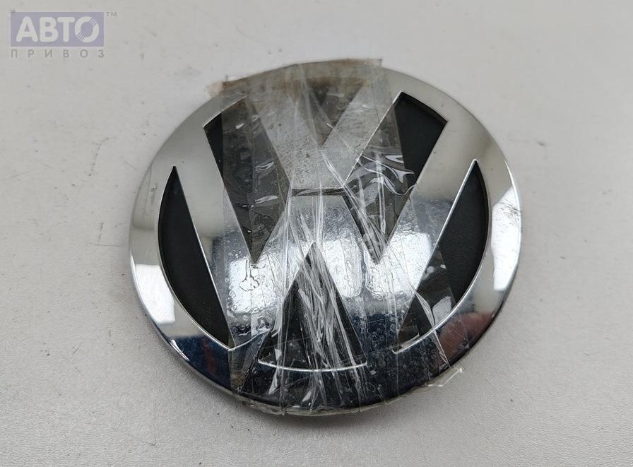 Эмблема к Volkswagen Passat 2009