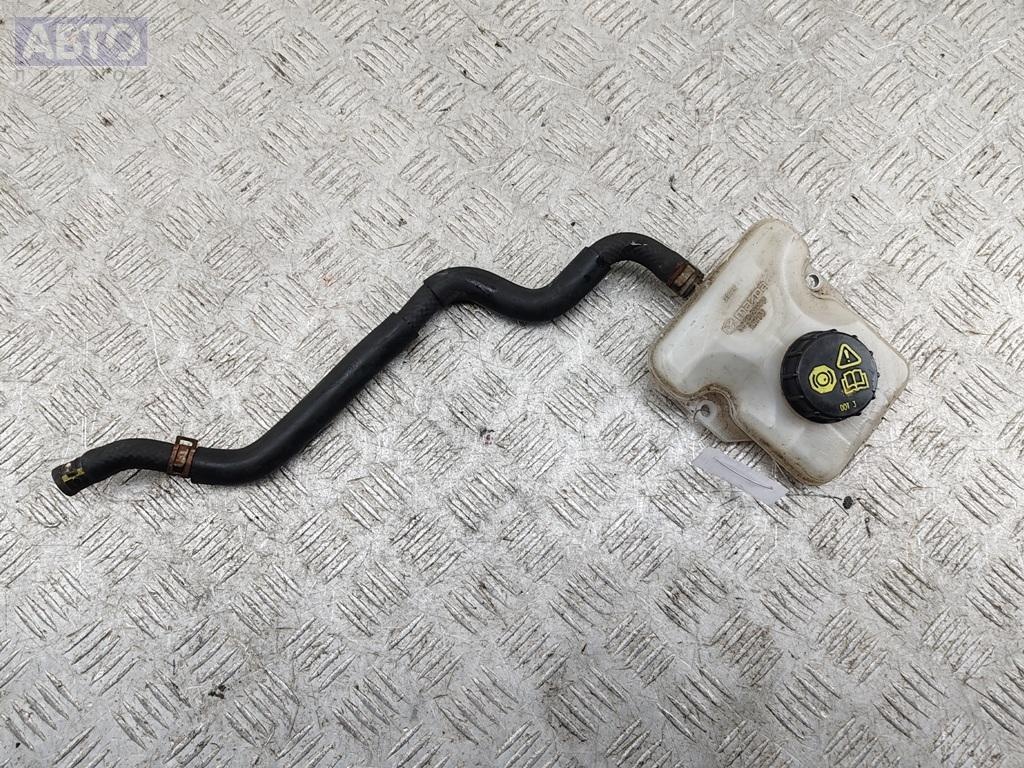 Бачок кондиционера к Mazda 5 2006