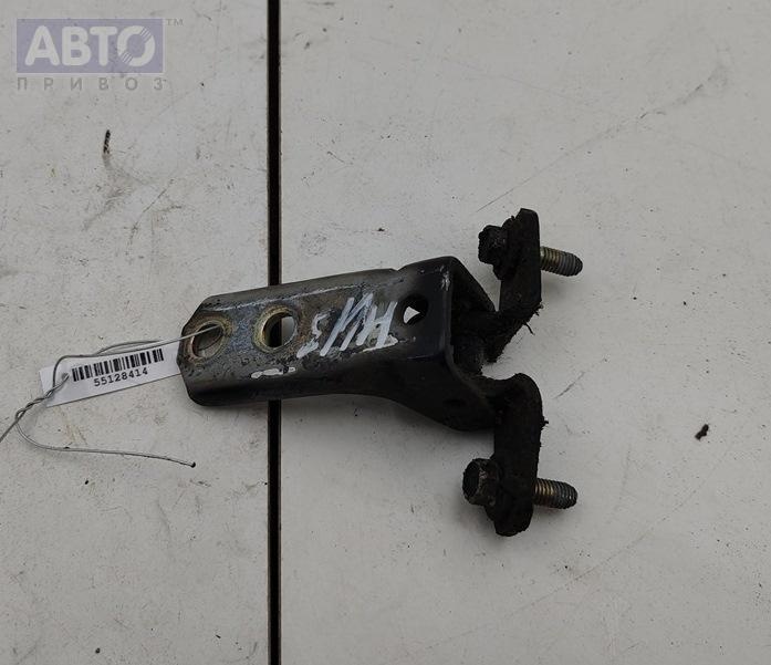 Петли к Mitsubishi Outlander 2006