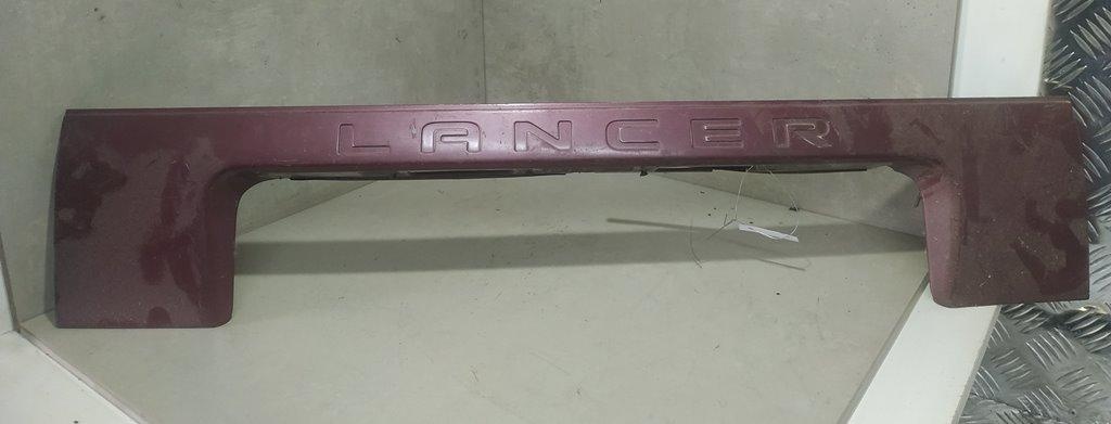 Магнитола к Mitsubishi Lancer 1990