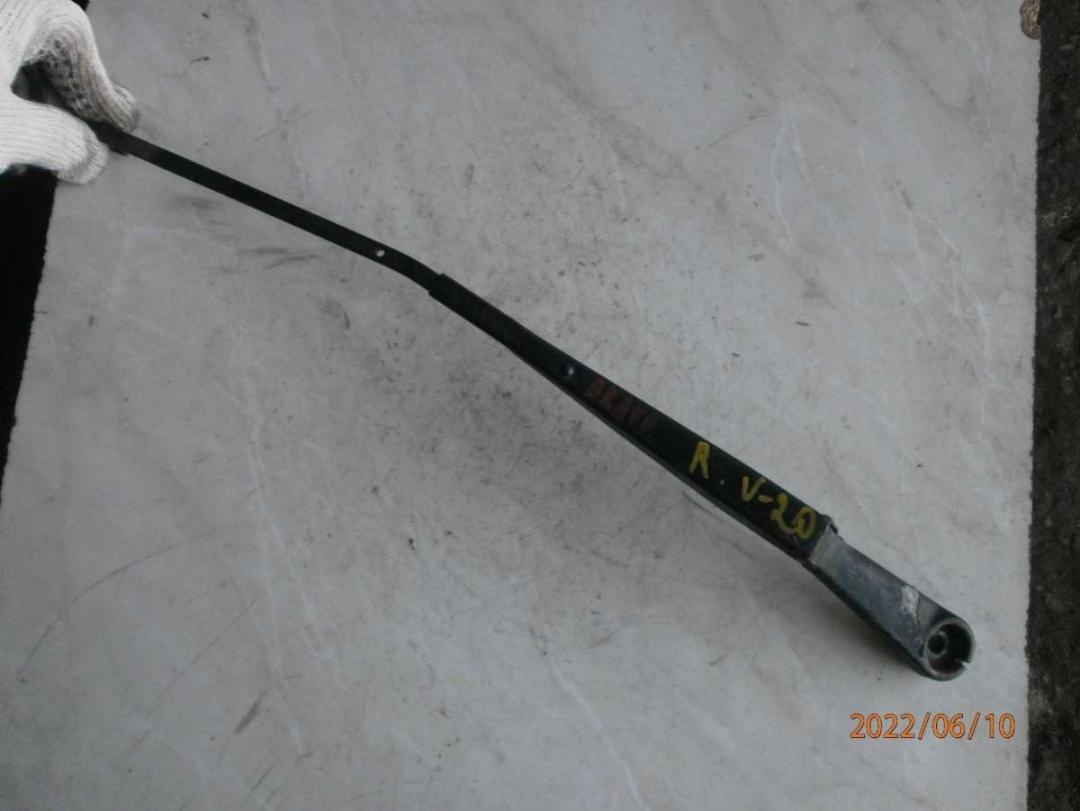 Щеткодержатель к Fiat Bravo 1997