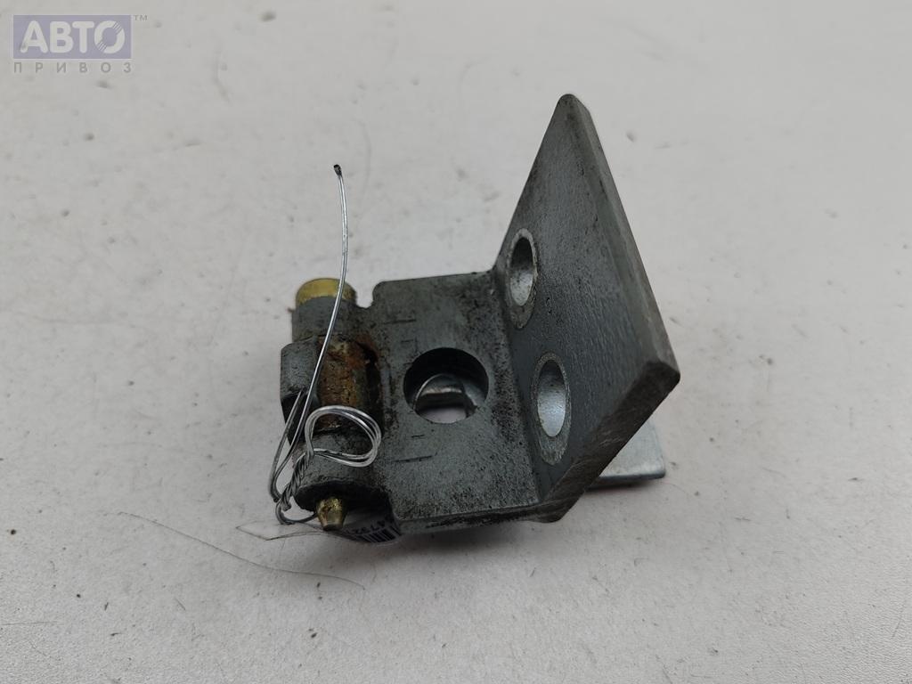 Петли к Peugeot 607 2000