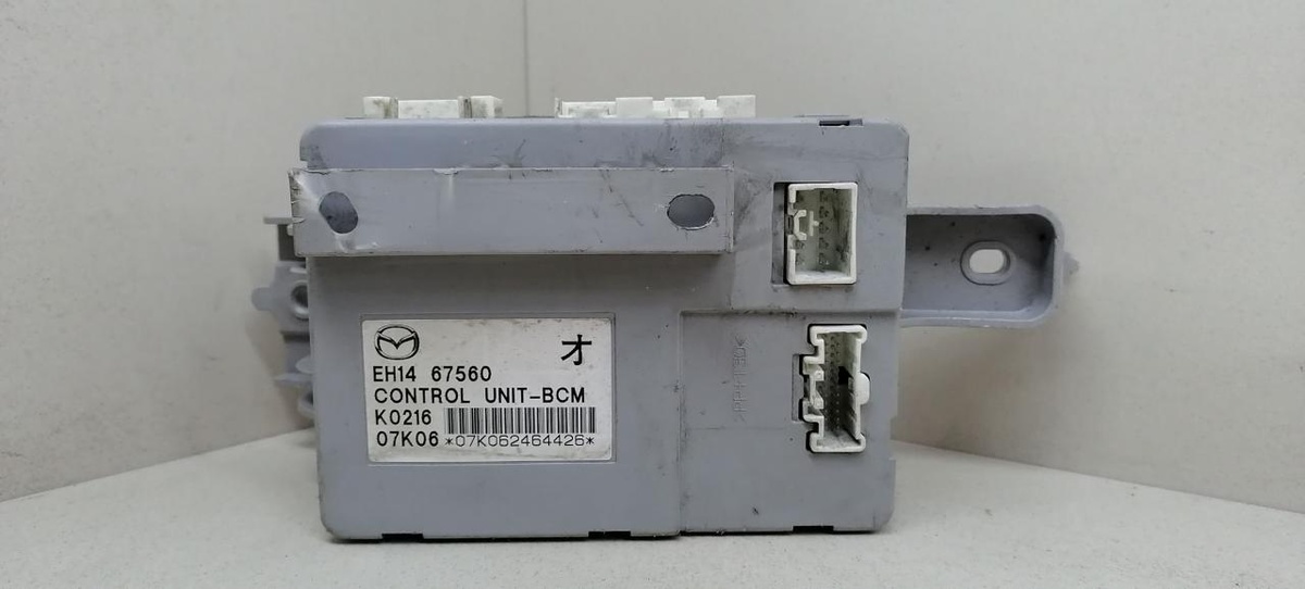 Блоки управления мультимедиа к Mazda CX-7 2007