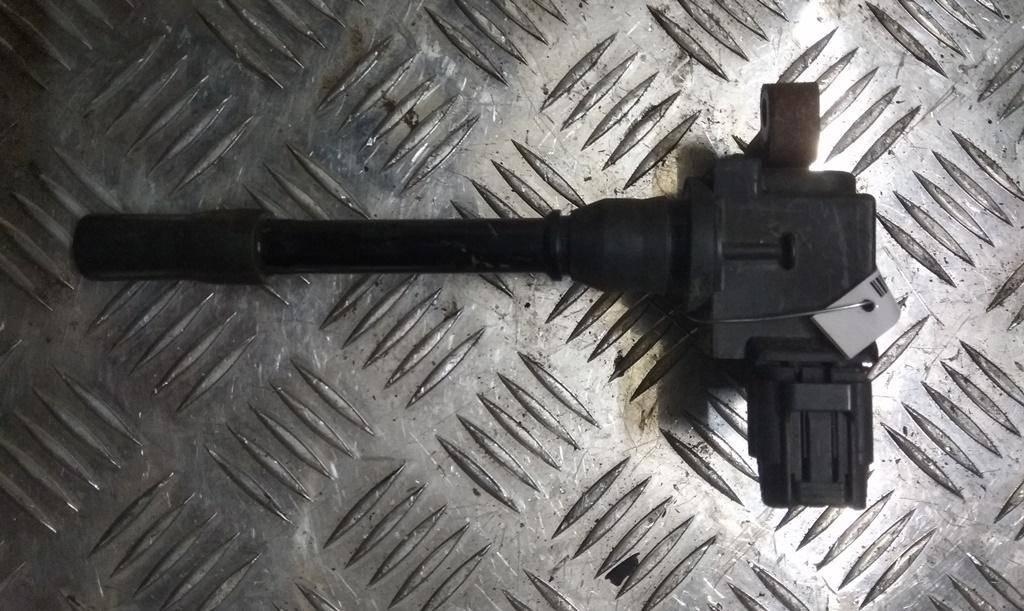 Наконечник свечной к Mitsubishi Carisma 2000