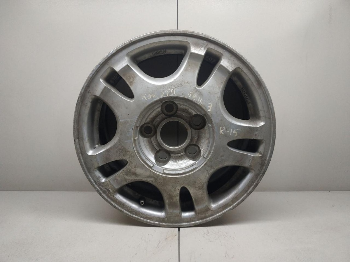 Диск литой к Toyota Camry 2000