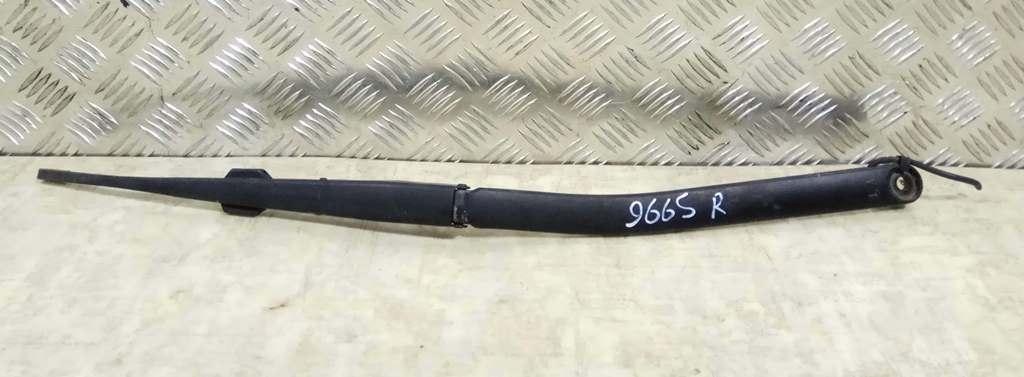 Щеткодержатель к Infiniti Sebring 2004