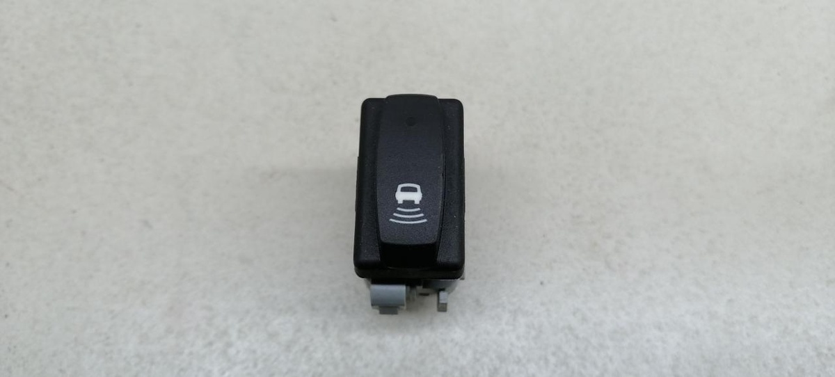 Кнопка парктроника к Renault Espace 2006