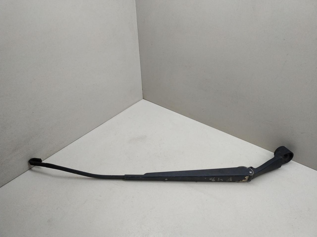 Щеткодержатель к Hyundai Getz 2003
