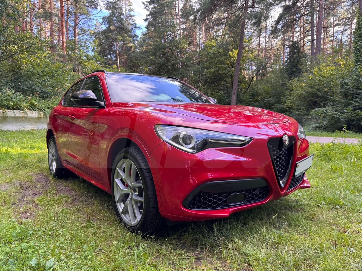 Alfa Romeo Stelvio I, 2017