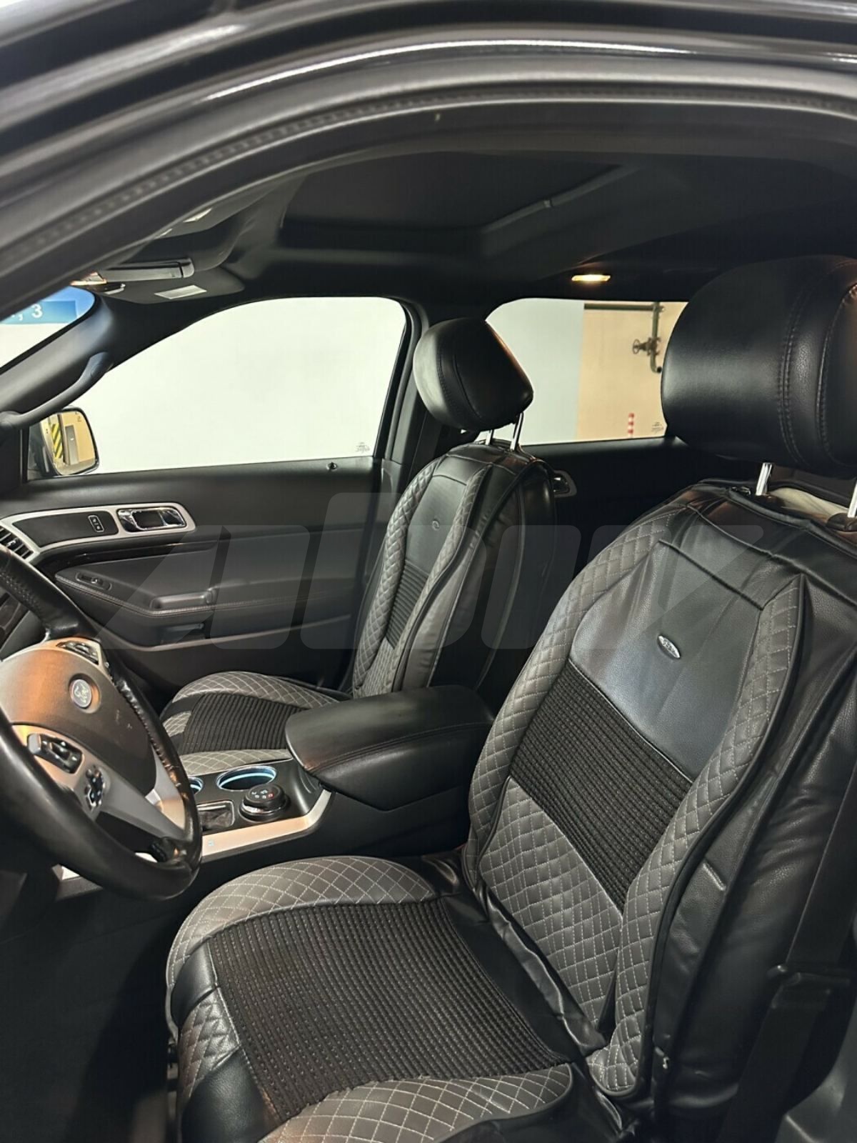 Ford Explorer V, 2011